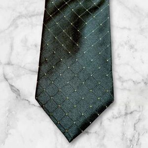 Donald J. Trump Signature Collection Silk Necktie